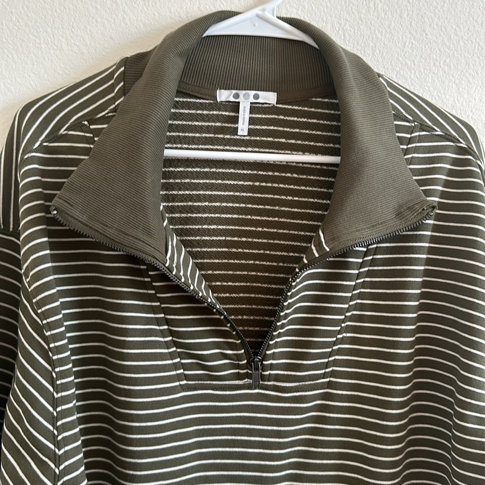 Striped Quarter-Zip Pullover - Picture 3 of 5